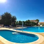 Bellavista Avenida Pool And Center