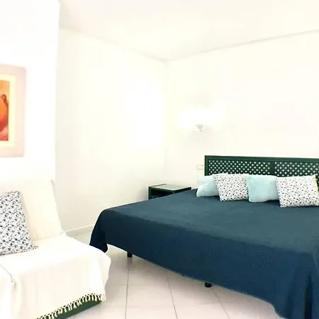 Bellavista Avenida Pool And Center דירה אלבופיירה