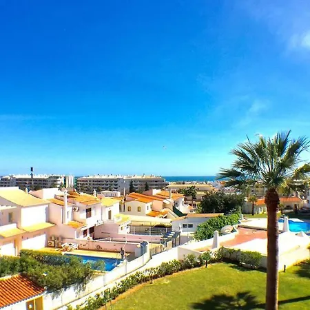 Bellavista Avenida Pool And Center דירה אלבופיירה